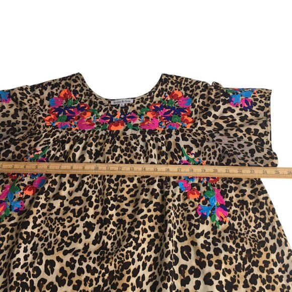 See And Be Seen Shirt Womens Medium Leopard Floral Embroidered Boho Tunic T2971 - Picture 8 of 15